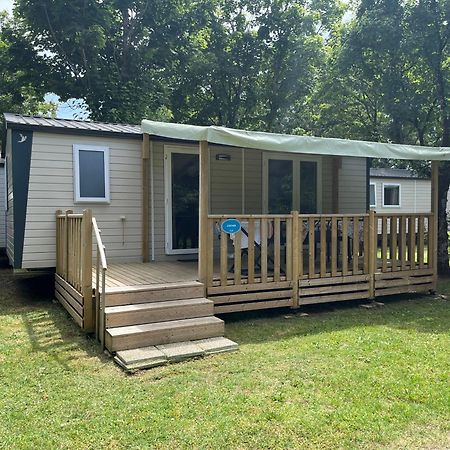 Camping De Châlons-en-Champagne Екстериор снимка