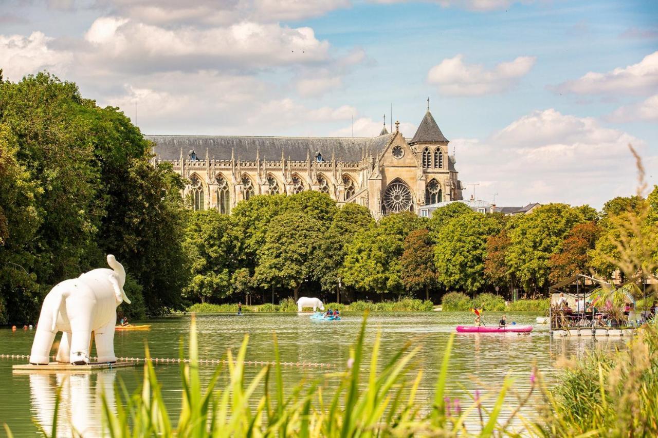 Camping De Châlons-en-Champagne Екстериор снимка