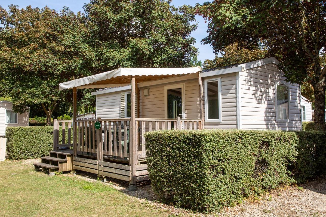 Camping De Châlons-en-Champagne Екстериор снимка